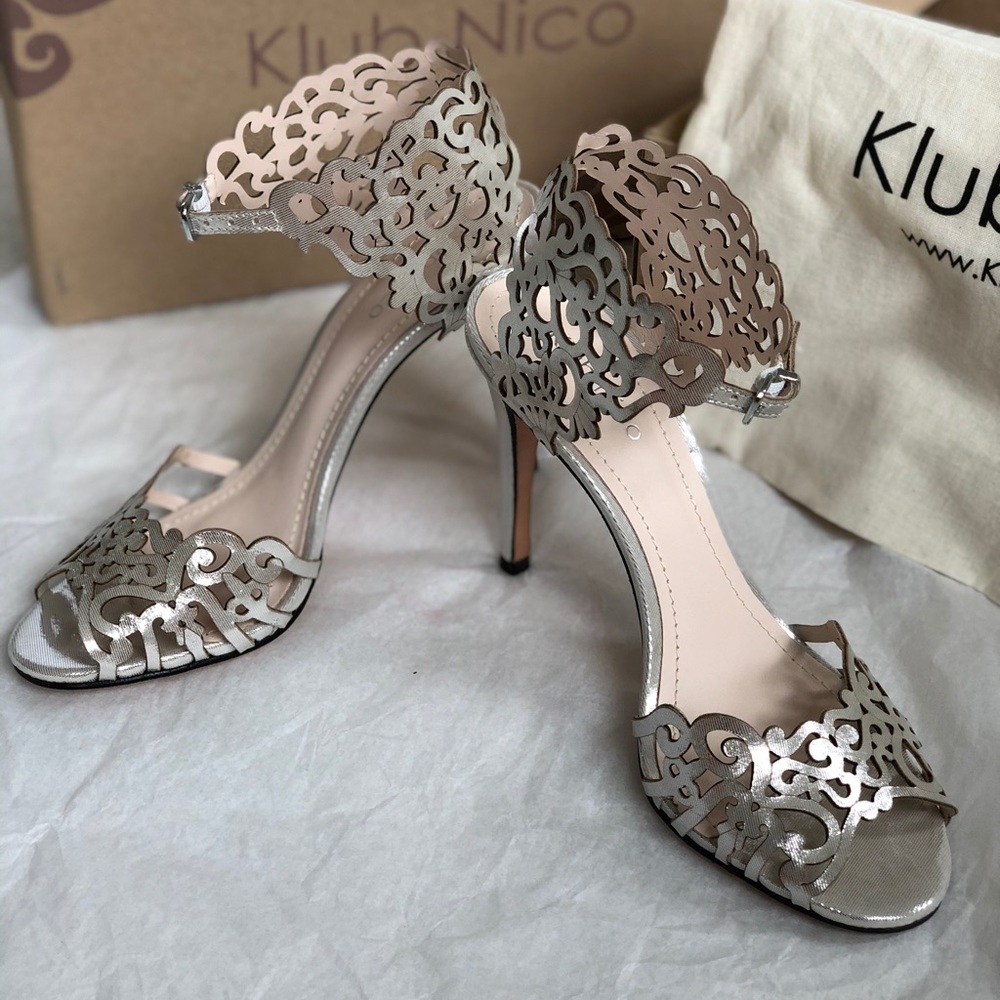 [Pre-loved] Klub Nico Moxie in Silver Leather